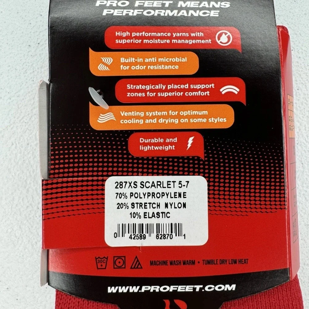 Pro Feet Maximum Performance Socks Scarlet Red Boys Girls Size XS | 1‎ Pair NWT